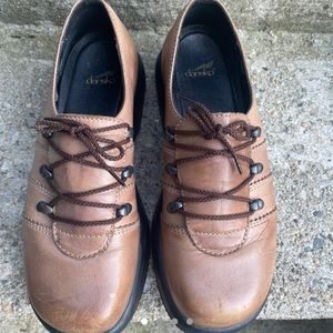 Vintage Dansko Oxford Platforms